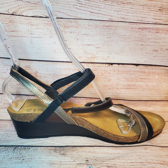 Naot Womens EU 42 US 11 Hero Black/Walnut Leather Wedge Strappy Sandals - Picture 8 of 12